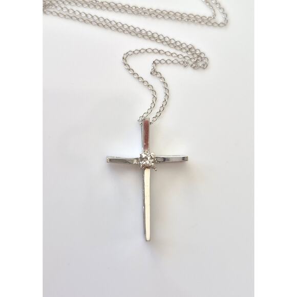 Vintage 14K White Gold Cross Necklace